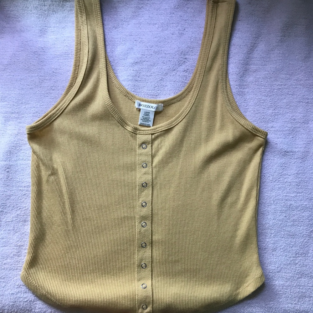 Yellow ribbed top